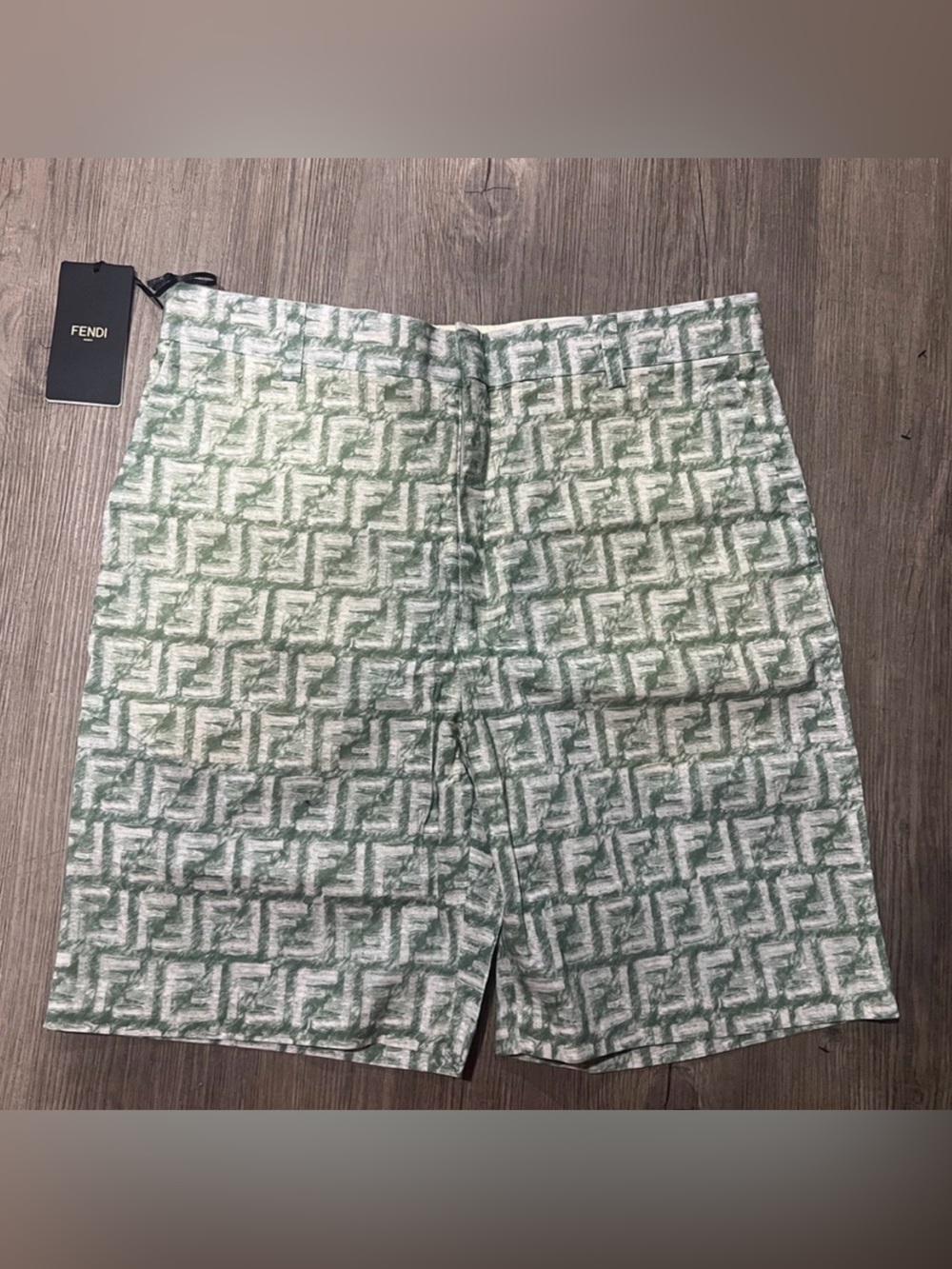 NWT Fendi FF motif shorts size 48/32 mens